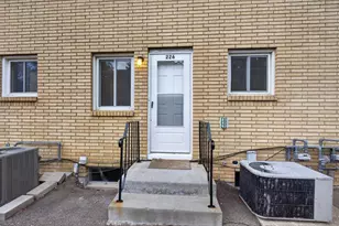 226 Minnesota St S, Shakopee, MN 55379 - Photo 10