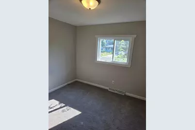 7909 Brunswick Avenue N, Brooklyn Park, MN 55443 - Photo 8