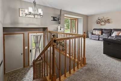 1612 Birch Avenue N, Glencoe, MN 55336 - Photo 14