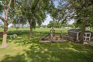 1612 Birch Ave N, Glencoe, MN 55336 - Photo 44