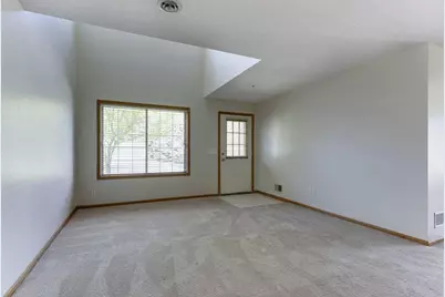10958 Lexington Drive, Eden Prairie, MN 55344 - Photo 4