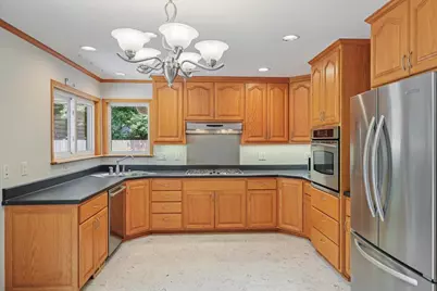 8378 Groveland Road, Mounds View, MN 55112 - Photo 14
