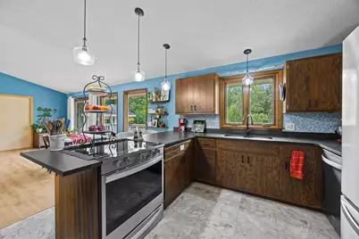 475 Riverside Street, Mora, MN 55051 - Photo 12