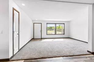 112 Eagle Dr, Sandstone, MN 55072 - Photo 8