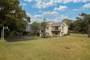 2613 Kennelly Pl, Burnsville, MN 55337 - Photo 22