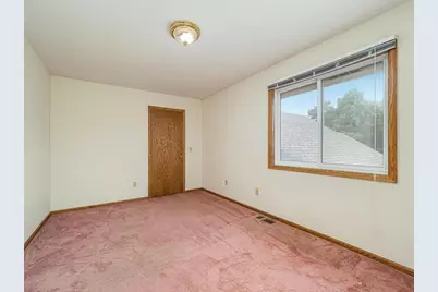 2613 Kennelly Place, Burnsville, MN 55337 - Photo 14
