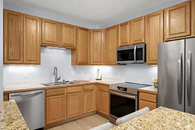 4824 E 53rd Street #301, Minneapolis, MN 55417 - Photo 4