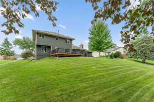 9623 161st St W, Lakeville, MN 55044 - Photo 4