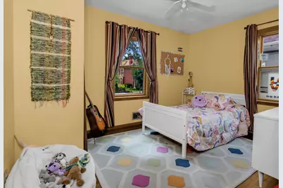 1229 7th Street E, Saint Paul, MN 55106 - Photo 12