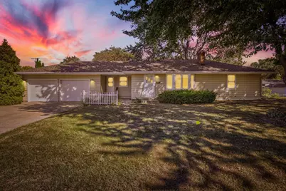 8901 Fremont Avenue S, Bloomington, MN 55420 - Photo 30