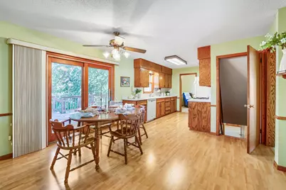 8901 Fremont Avenue S, Bloomington, MN 55420 - Photo 10