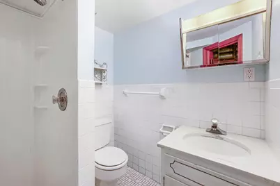 8901 Fremont Avenue S, Bloomington, MN 55420 - Photo 22