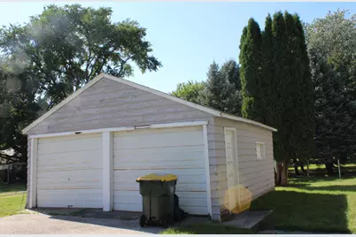214 2nd Street NW, Pennock, MN 56279 - Photo 4
