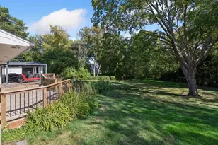111 Chevy Chase Dr, Wayzata, MN 55391 - Photo 12