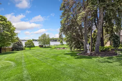 2205 Long Lake Road, New Brighton, MN 55112 - Photo 46