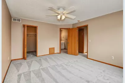 2802 Mallard Drive, Woodbury, MN 55125 - Photo 28