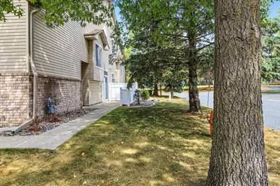 2802 Mallard Drive, Woodbury, MN 55125 - Photo 4