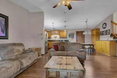 1101 Summit Way, Sauk Rapids, MN 56379 - Photo 10