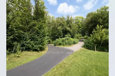 1829 Attenborough Street, Shakopee, MN 55379 - Photo 16