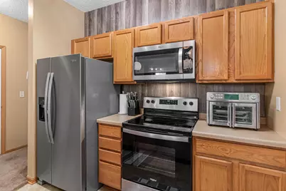 1776 Maryland Avenue E #105, Saint Paul, MN 55106 - Photo 8