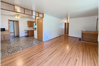 430 11th Avenue NW, New Brighton, MN 55112 - Photo 6