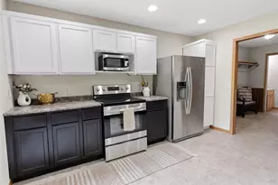 17413 Major Ave, Hutchinson, MN 55350 - Photo 10
