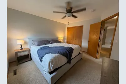 25724 Goldfinch Avenue, Wyoming, MN 55092 - Photo 28