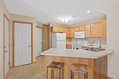 5405 206th Street W #109, Farmington, MN 55024 - Photo 4