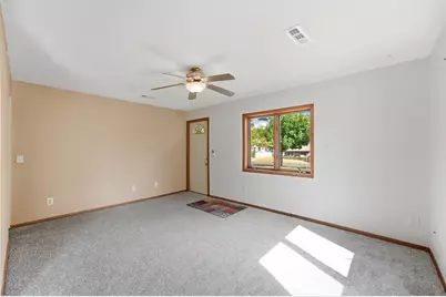 401 27th Avenue N, Saint Cloud, MN 56303 - Photo 8