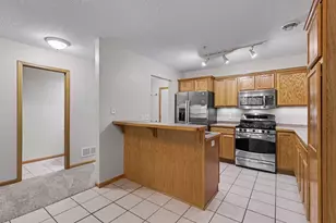 6125 32nd Ave N, Crystal, MN 55422 - Photo 10