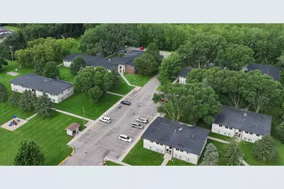 151 Sunnyslope Rd, Morris, MN 56267 - Photo 2