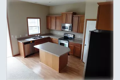 16601 50th Court N, Plymouth, MN 55446 - Photo 6
