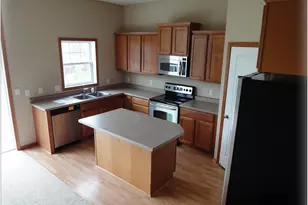 16601 50th Ct N, Plymouth, MN 55446 - Photo 6