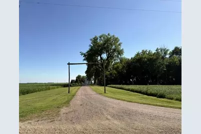 54299 910 Street, Windom, MN 56101 - Photo 2