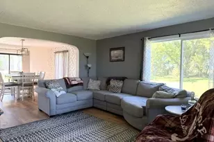 54299 910th St, Windom, MN 56101 - Photo 10