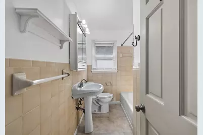 766 Idaho Avenue E, Saint Paul, MN 55106 - Photo 14