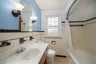 899 Parkview Ave, Saint Paul, MN 55117 - Photo 10