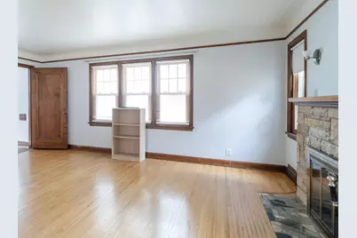 899 Parkview Avenue, Saint Paul, MN 55117 - Photo 4