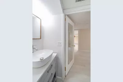 899 Parkview Avenue, Saint Paul, MN 55117 - Photo 16