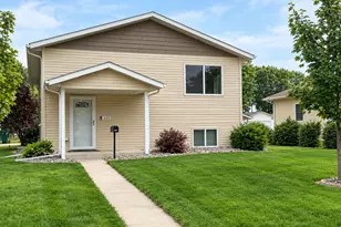 130 12th St N, Breckenridge, MN 56520 - Photo 1