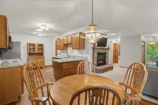 7778 Glenda Ct, Apple Valley, MN 55107 - Photo 12