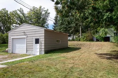 517 NE 10th Avenue, Grand Rapids, MN 55744 - Photo 2