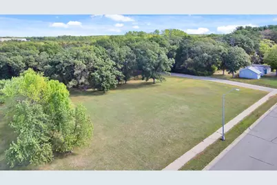 1815 University Drive SE, Saint Cloud, MN 56304 - Photo 6