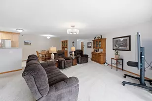 3201 14th St S, Moorhead, MN 56560 - Photo 22