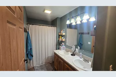197 2nd Street NE, Clarks Grove, MN 56016 - Photo 14