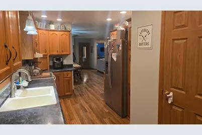 197 2nd Street NE, Clarks Grove, MN 56016 - Photo 10