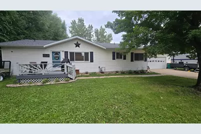 197 2nd Street NE, Clarks Grove, MN 56016 - Photo 1