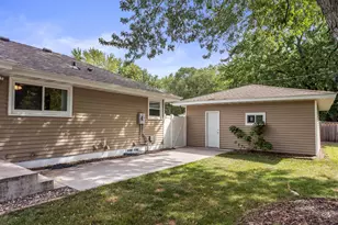 8947 Terrace Rd NE, Blaine, MN 55434 - Photo 28