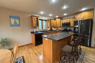 855 Bauer Ave, Eau Claire, WI 54703 - Photo 14
