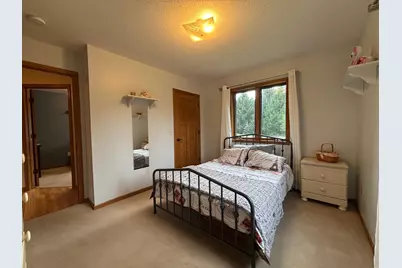 855 Bauer Avenue, Eau Claire, WI 54703 - Photo 28